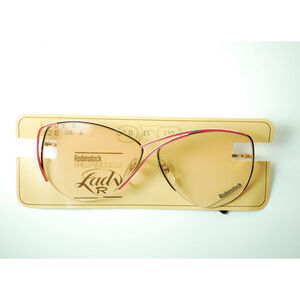 90s Woman’s Aviators Asymmetric Twist Sunglasses Golden Frame